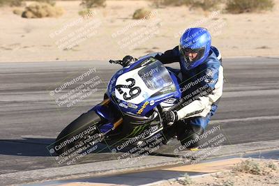 media/Nov-02-2025-CVMA (Sun) [[337aff29ab]]/Race 16-Formula Twins-Formula 40 UL(Holeshot)/